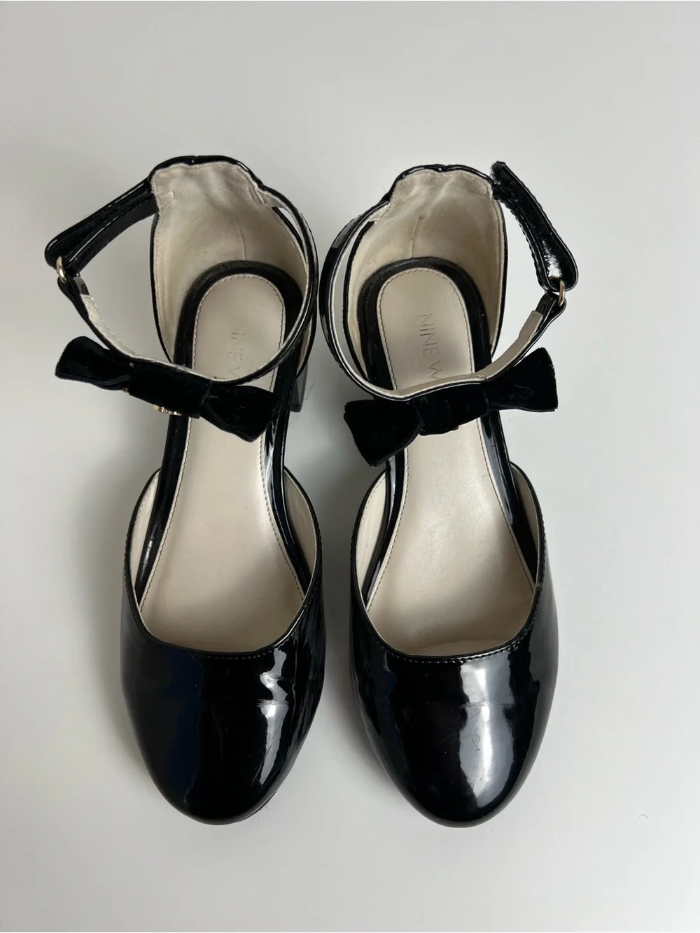Nine West Arctida Black Patent Mary‎ Jane Bow Block Heel Pumps Sz 3 Balletcore